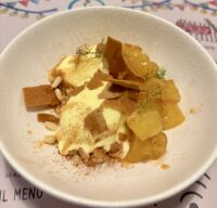 Mela Caramellata, Crumble speziato e Gelato fatto in casa